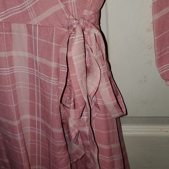 NWT Francesca's Mi Ami Pastel Plaid High Low Wrap Dress - Picture 6 of 14